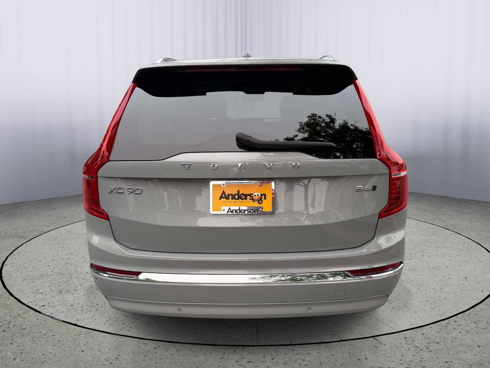 2025 Volvo XC90 Plus